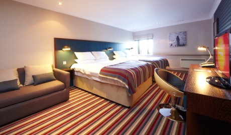 Accessible 4 star hotel image