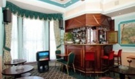 Accessible three star hotel image