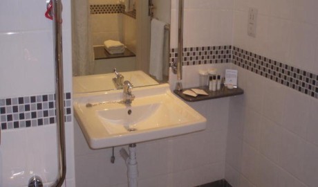 Accessible City Centre Hotel image