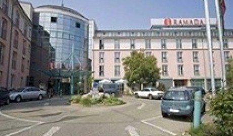 Accessible 4 star hotel image