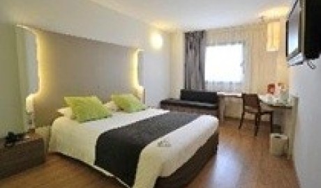 Accessible three star hotel image
