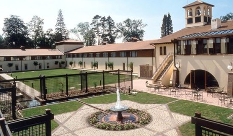 Accessible three star hotel image