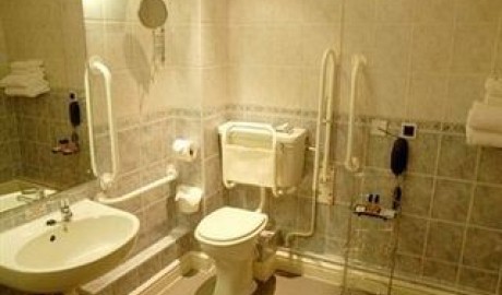 Accessible Spa Hotel image