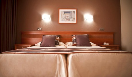 Accessible Central beach hotel image