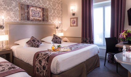 Accessible three star hotel image