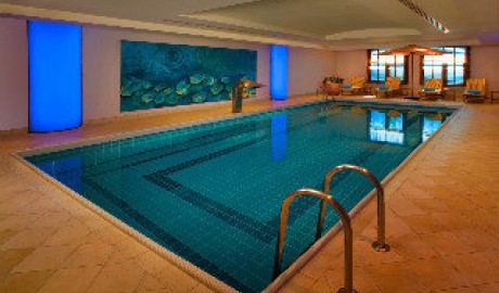 Luxury 5 star hotel image