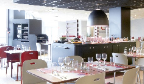 City Break Hotel image