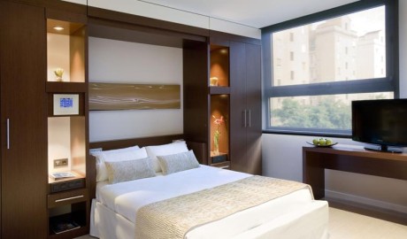 Accessible 4 star hotel image