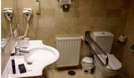 Accessible 4 star hotel image