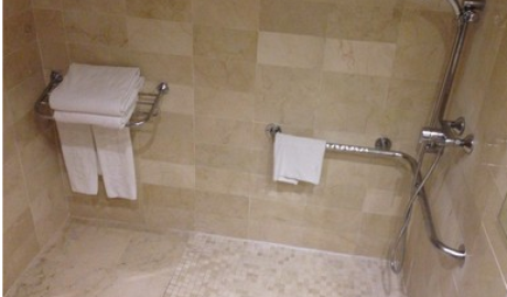 Accessible 4 star hotel image