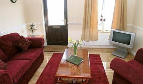 Countryside Cottage (pet friendly) image