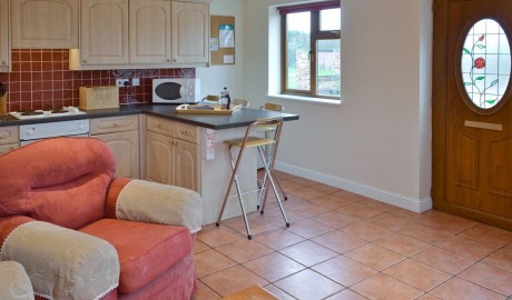 Beach Cottage (pet friendly) image