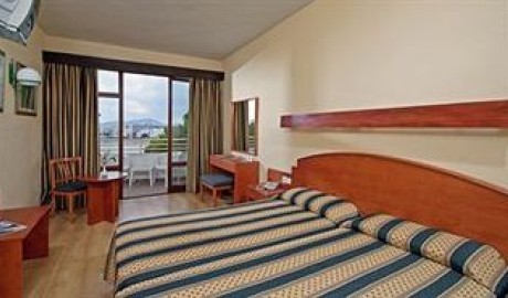 Accessible three star hotel image