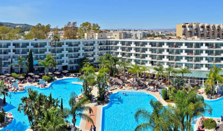 Accessible three star hotel image