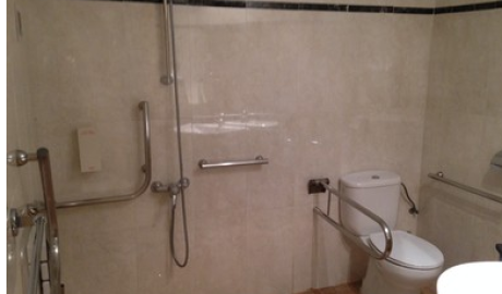 Accessible three star hotel image