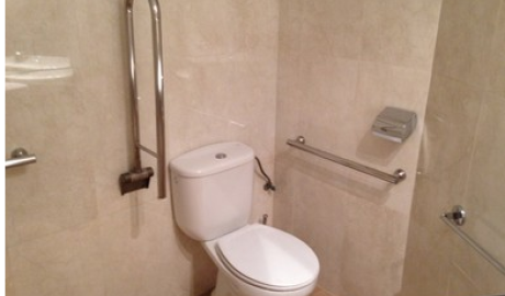Accessible three star hotel image