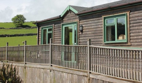Countryside Log Cabin image