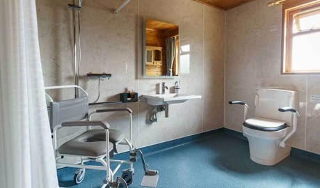Countryside Log Cabin image