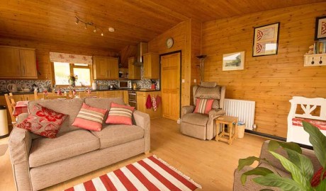 Countryside Log Cabin image