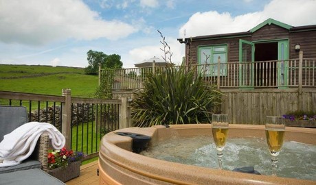 Countryside Log Cabin image