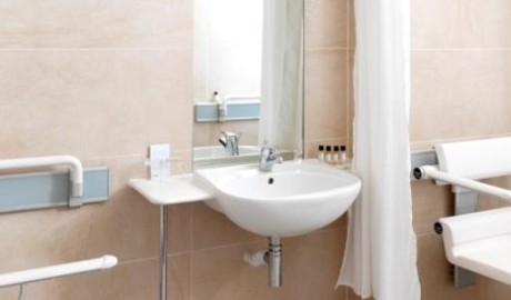 Wheelchair friendly 4 star hotel image