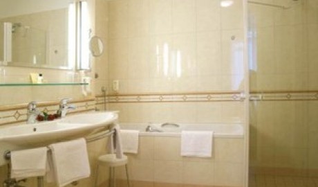 Stylish 4-star Hotel image