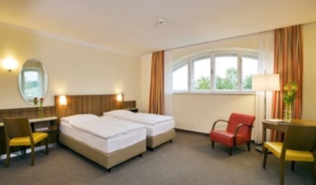 Accessible 4 star hotel image