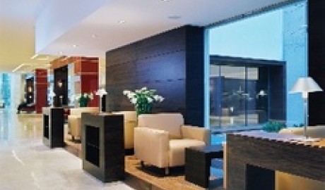 Accessible Airport Hotel image