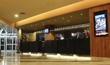 Wheelchair friendly beach hotel image