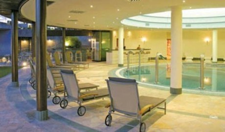 Wheelchair friendly beach hotel image