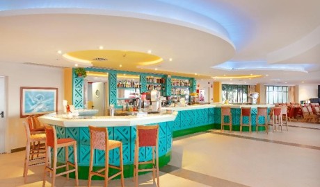 Wheelchair friendly hotel image