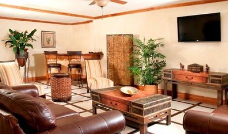 Wheelchair friendly beach hotel image
