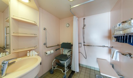 Accessible P&O Cruises image