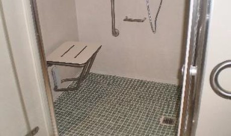 Wheelchair friendly beach hotel image