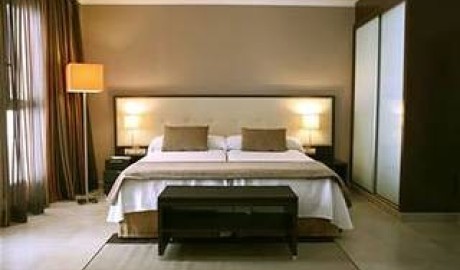Wheelchair friendly beach hotel image