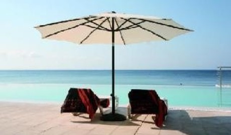 Wheelchair friendly beach hotel image