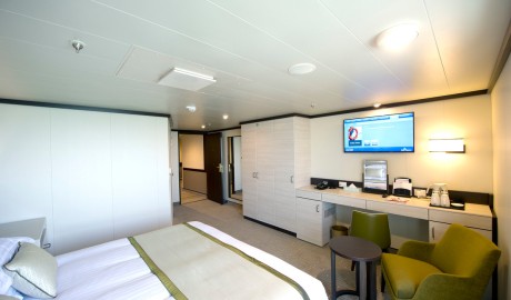 P&O USA & Canada - New York & Canadian Cruises image