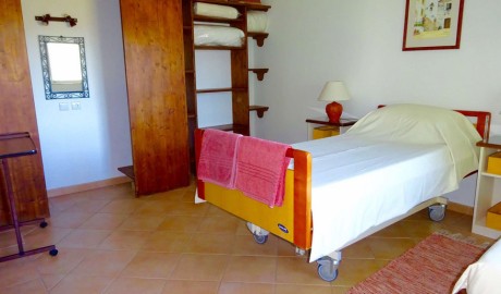 Accessible holiday villa image