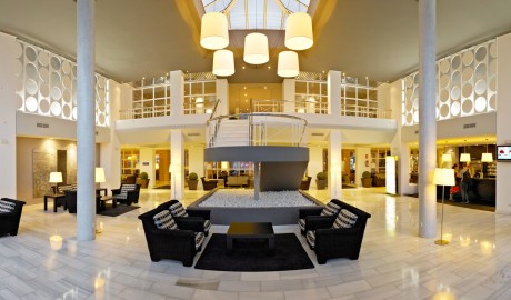Accessible Beach Aparthotel image