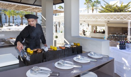 Accessible Beach Aparthotel image