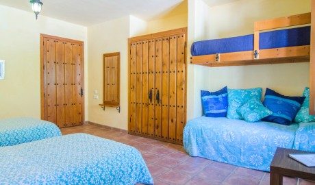 Accessible family run villa image