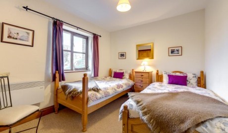 Cysgod-y-coed image