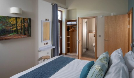 Wheelchair-adapted Lodge image