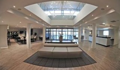 Accessible hotel in Leigh image