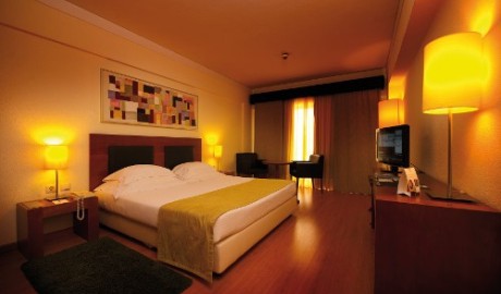 Accessible central hotel image