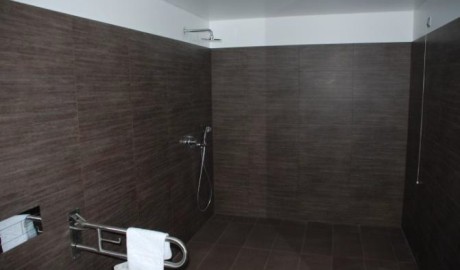 Accessible hotel image