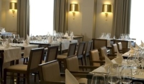 Accessible hotel image