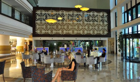 Accessible beach hotel image