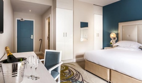 Countryside Hotel image