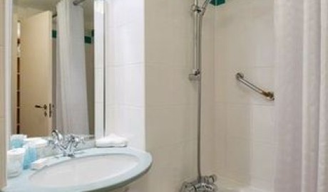 Accessible City Hotel image
